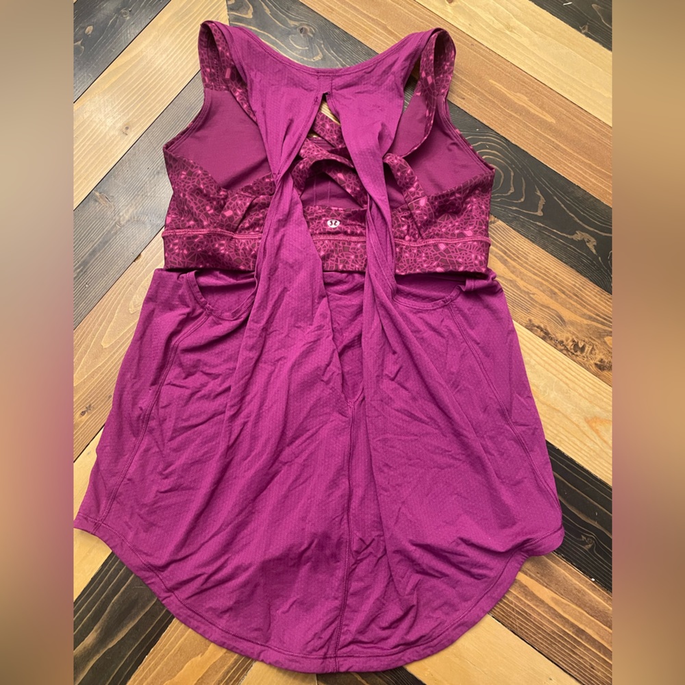 Lululemon yoga tank